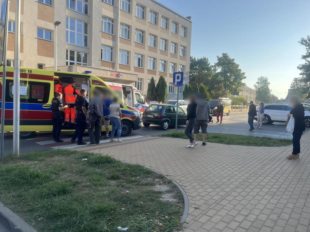 Dwie Osoby Potrącone Na Przejściu Dla Pieszych Przed Szkołą W Bielsku Podlaskim Foto 